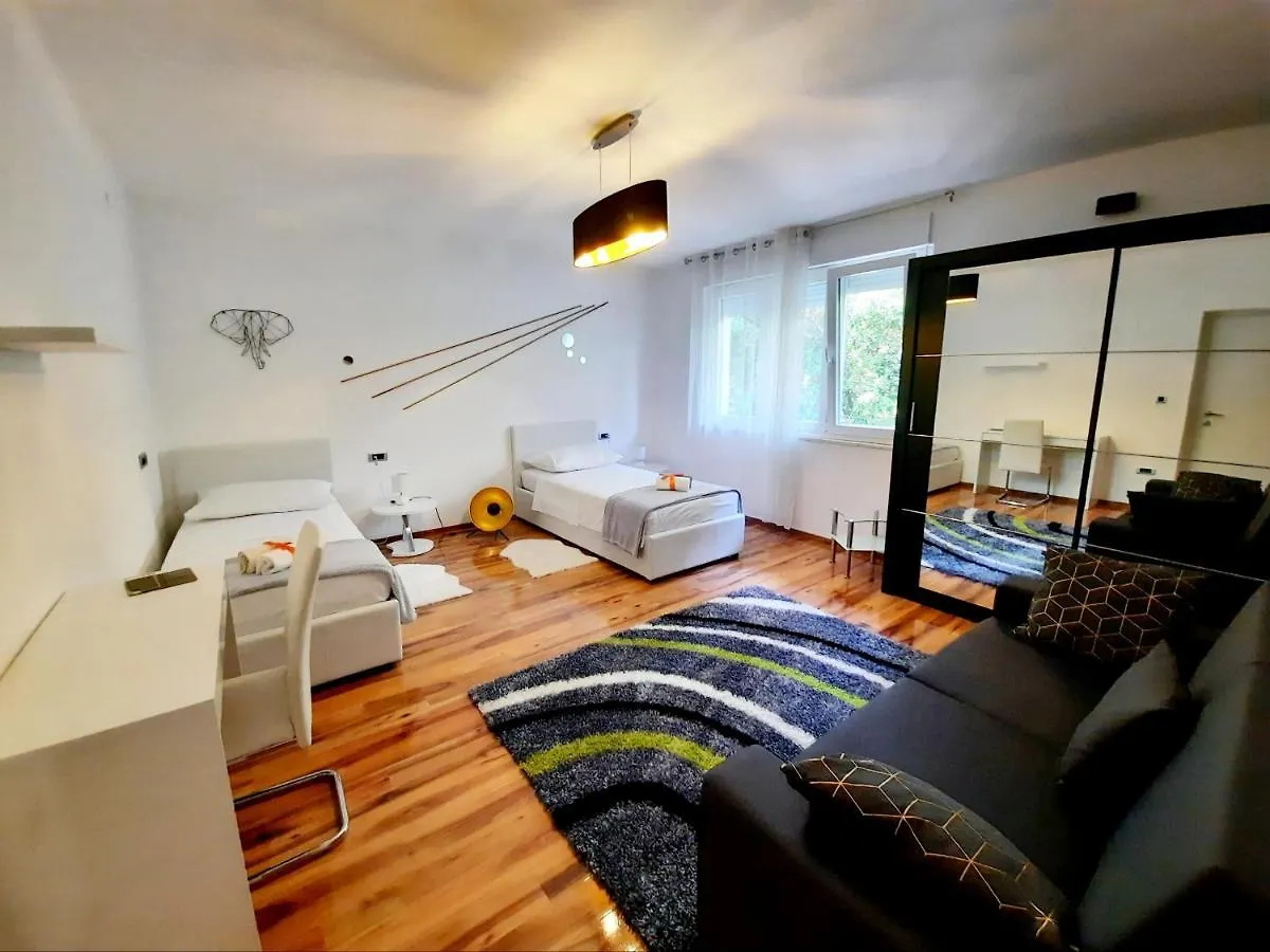Split Symphony Veranda: Modern, New Apartment Croatia