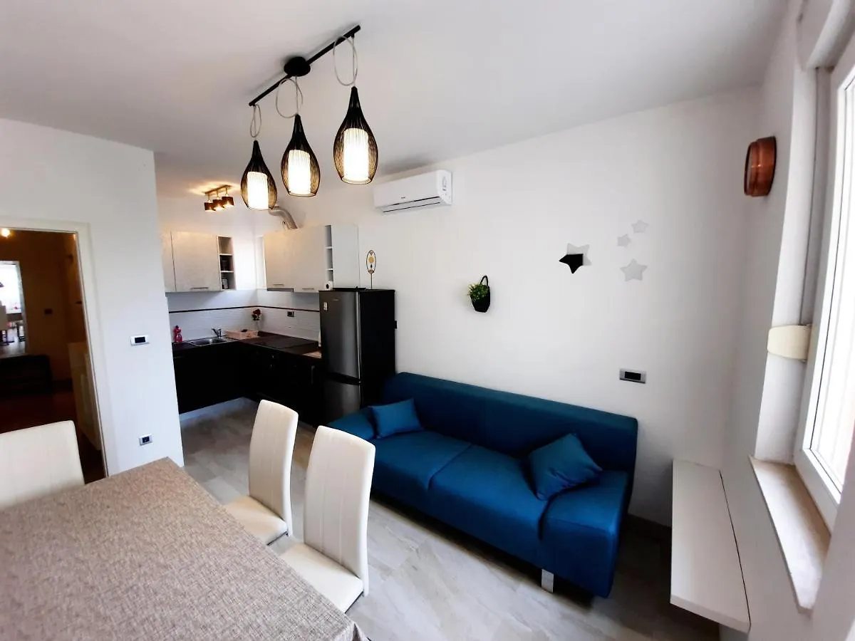 Split Symphony Veranda: Modern, New Apartment 0*,  Croatia